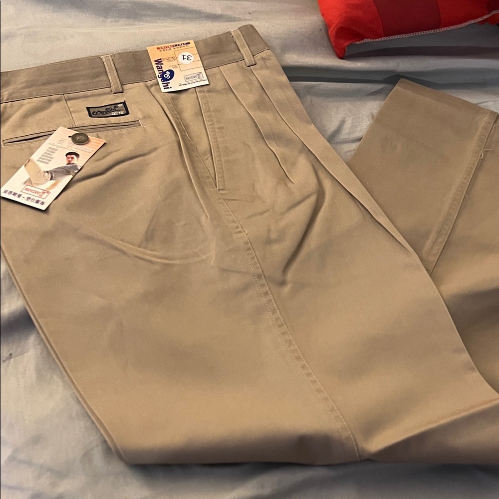 Classic Men's Chinos in Beige
